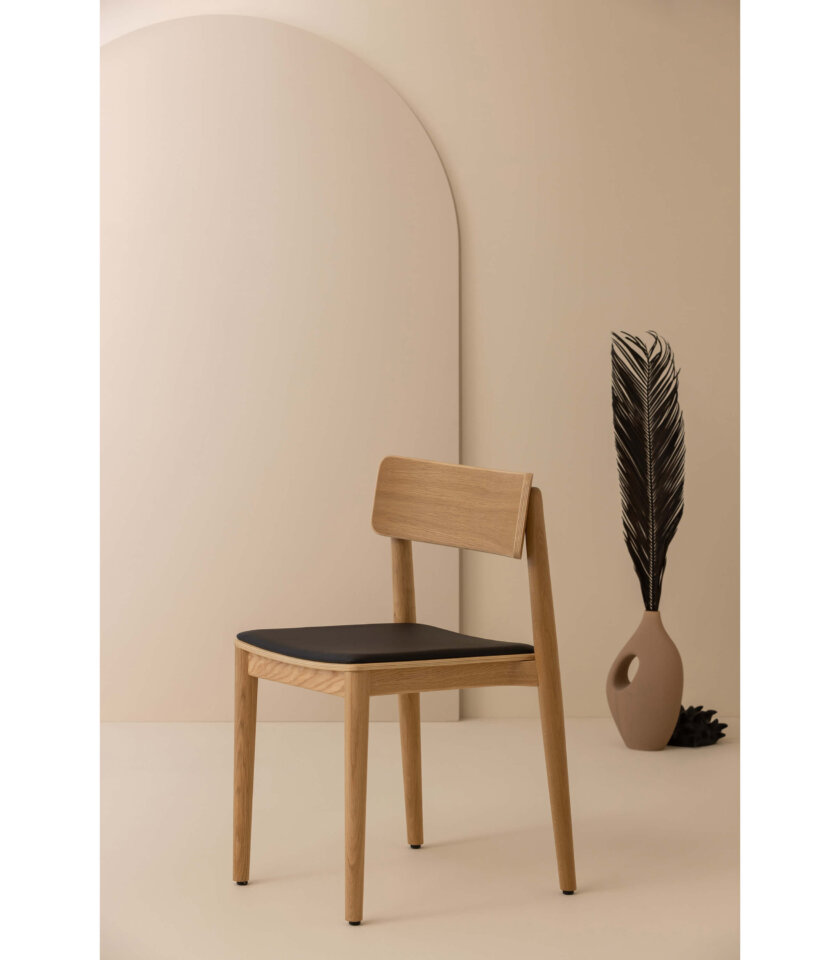 krzeslo debowe tapicerowane skandynawski styl